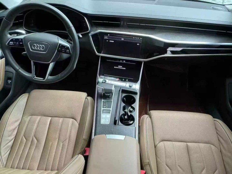 深圳22年奥迪A6L4