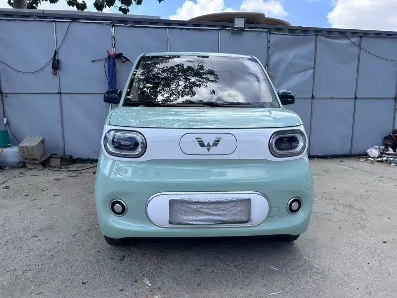 青島24年五菱汽車MINIEV馬卡龍1