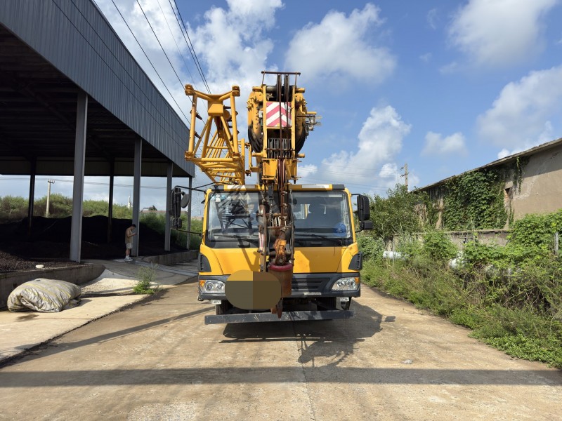 鹽城20年卡車系列工程車1
