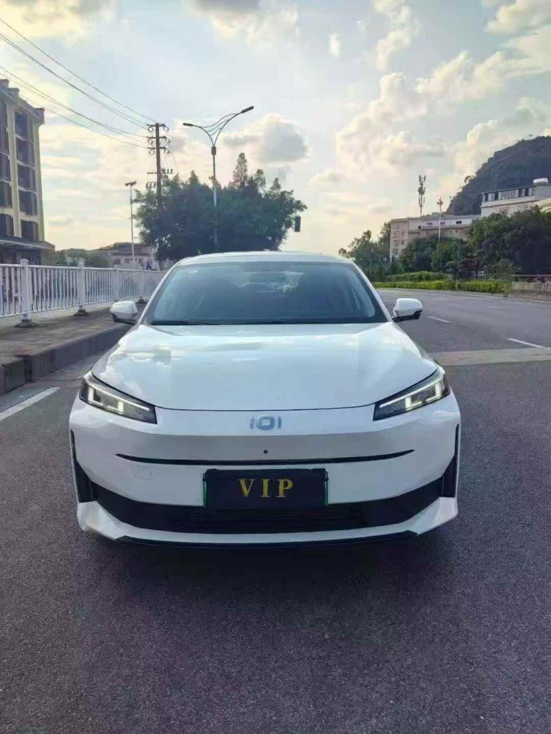 桂林25年長安汽車啟源1