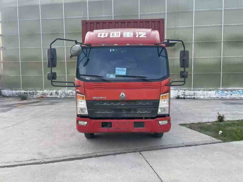徐州19年卡車系列重汽豪沃1
