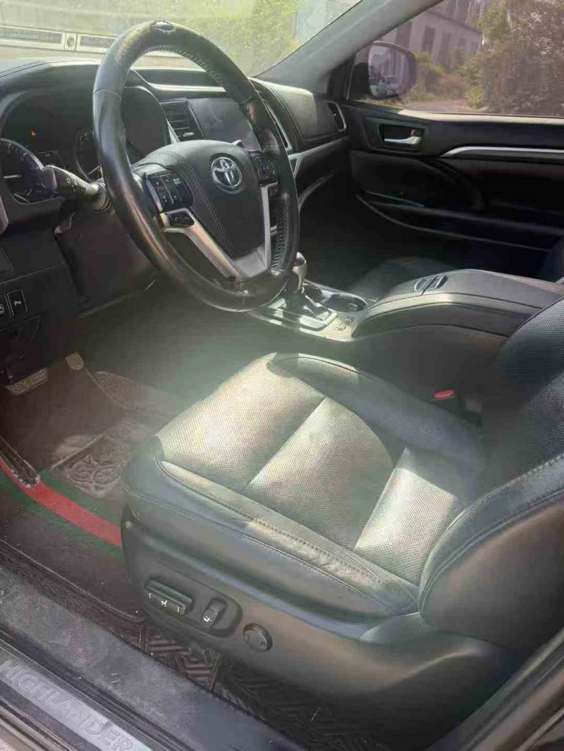 鶴壁19年豐田漢蘭達7