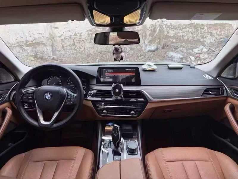 郑州18年宝马5系8