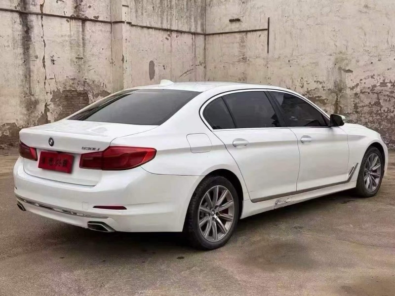 郑州18年宝马5系9