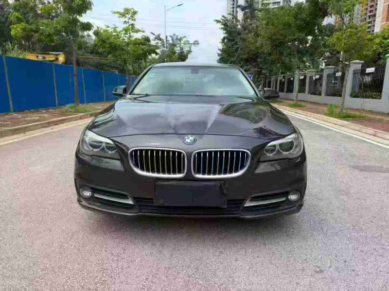 南宁17年宝马5系1