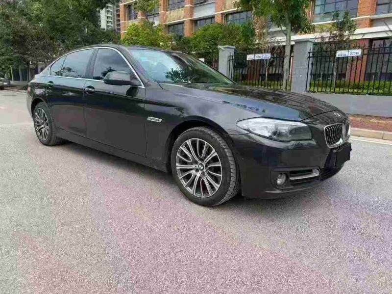 南宁17年宝马5系2