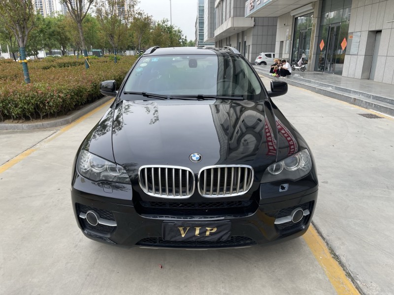 泰安12年寶馬X61
