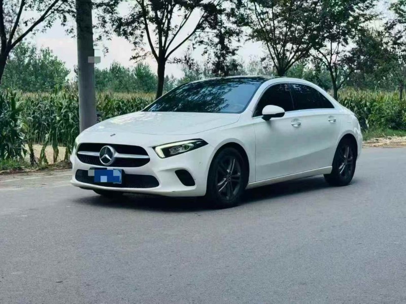 连云港20年奔驰A3