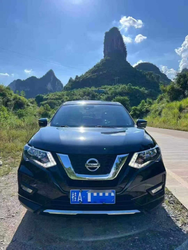 梧州20年日產奇駿1
