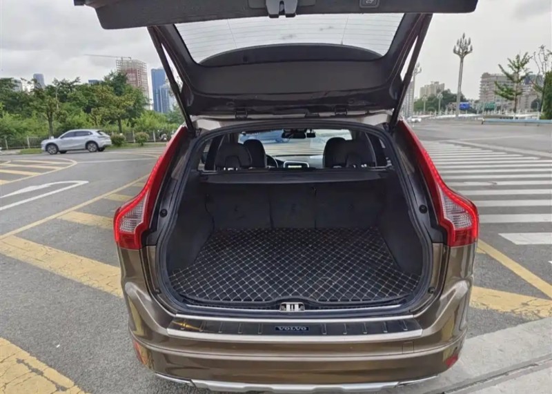 重慶13年沃爾沃XC603