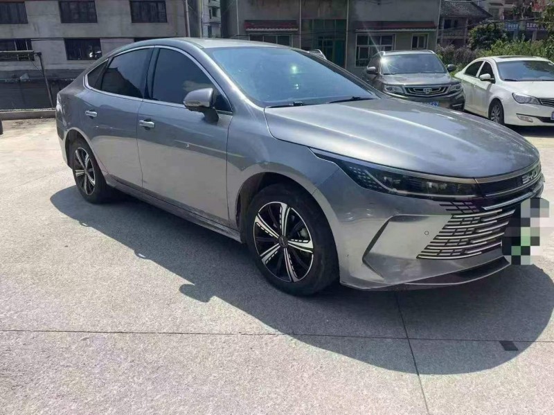 长沙24年比亚迪驱逐舰2