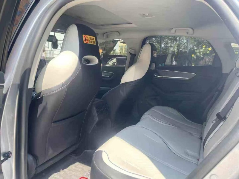 长沙24年比亚迪驱逐舰7