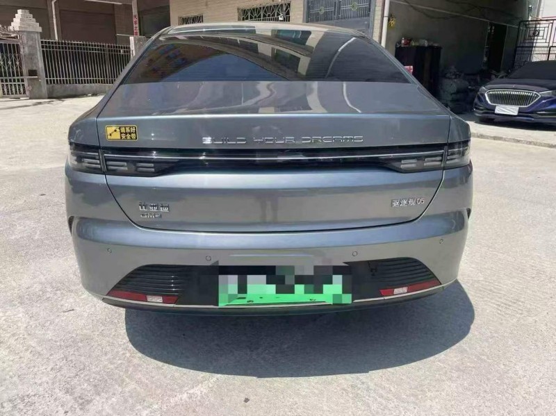 长沙24年比亚迪驱逐舰9