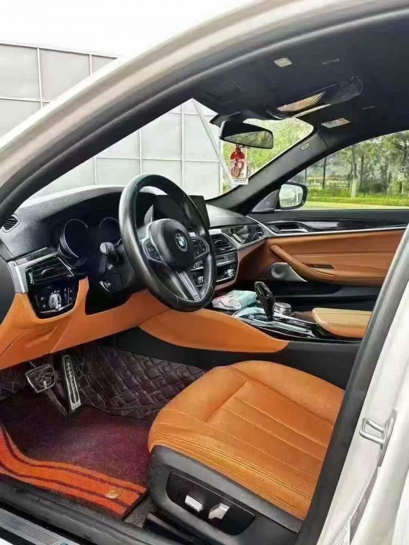 平凉18年宝马5系5