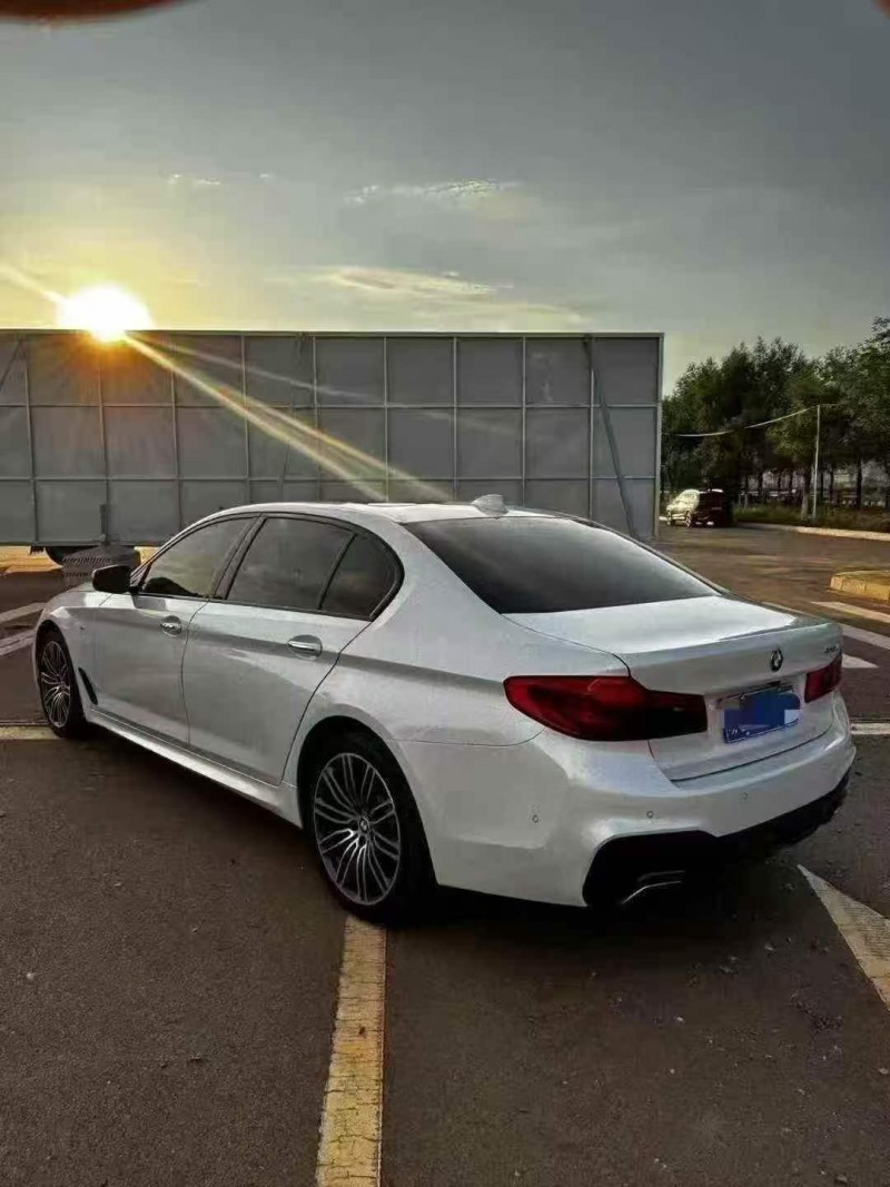 平凉18年宝马5系7