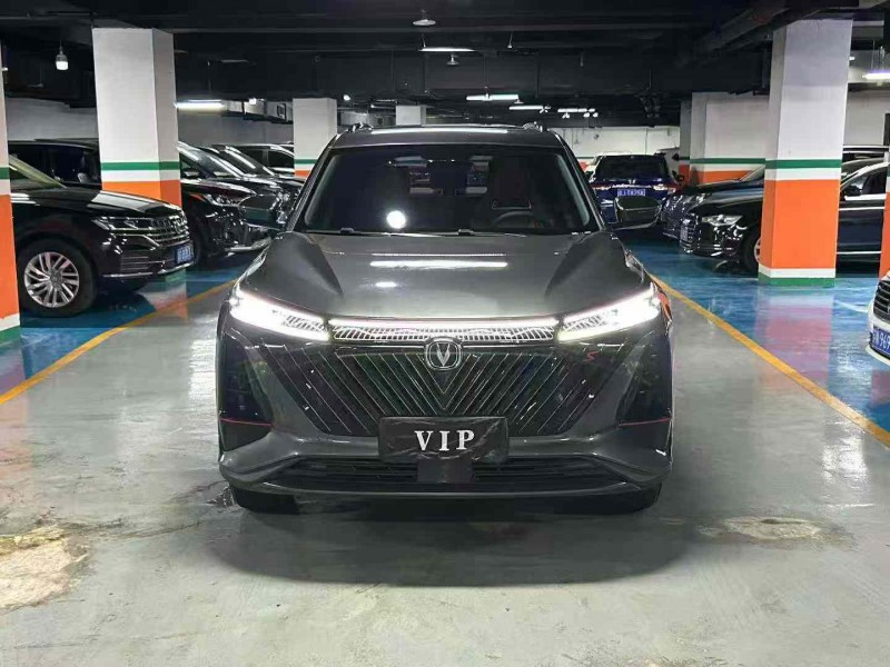 成都23年長安汽車CS751