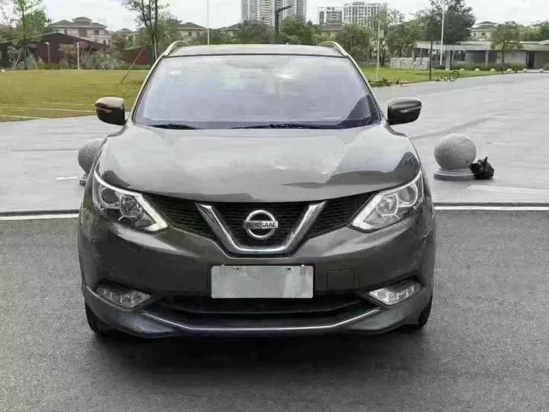東莞18年日產逍客1