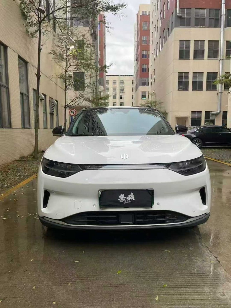 佛山22年零跑汽車C111