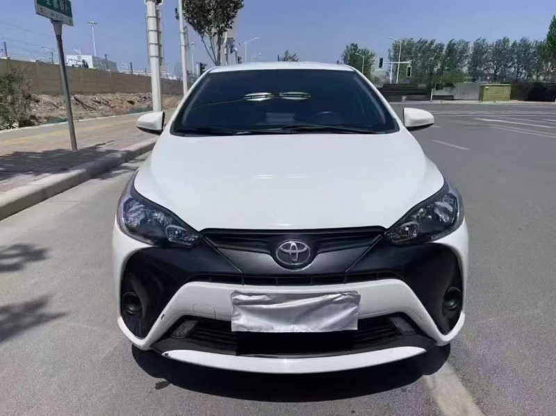 郑州20年丰田YARiS L 致炫1