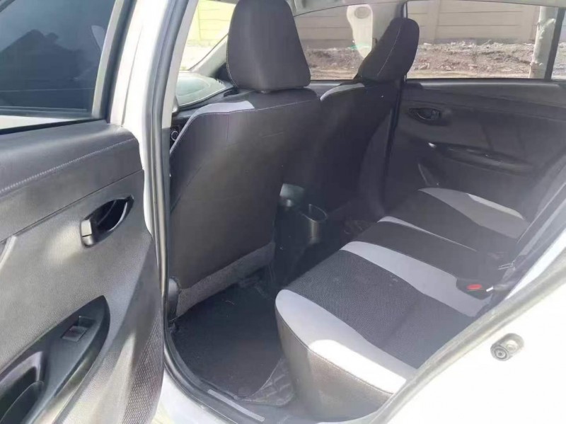 郑州20年丰田YARiS L 致炫7