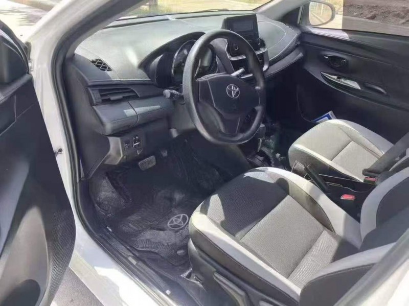 郑州20年丰田YARiS L 致炫9