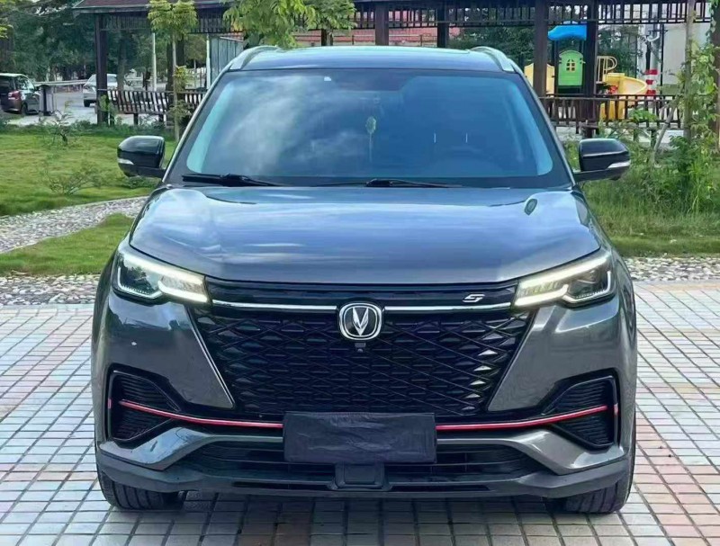 深圳20年長安汽車CS551