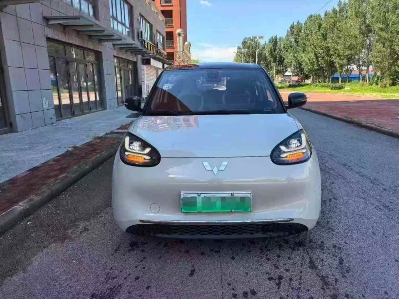 秦皇島23年五菱汽車繽果1