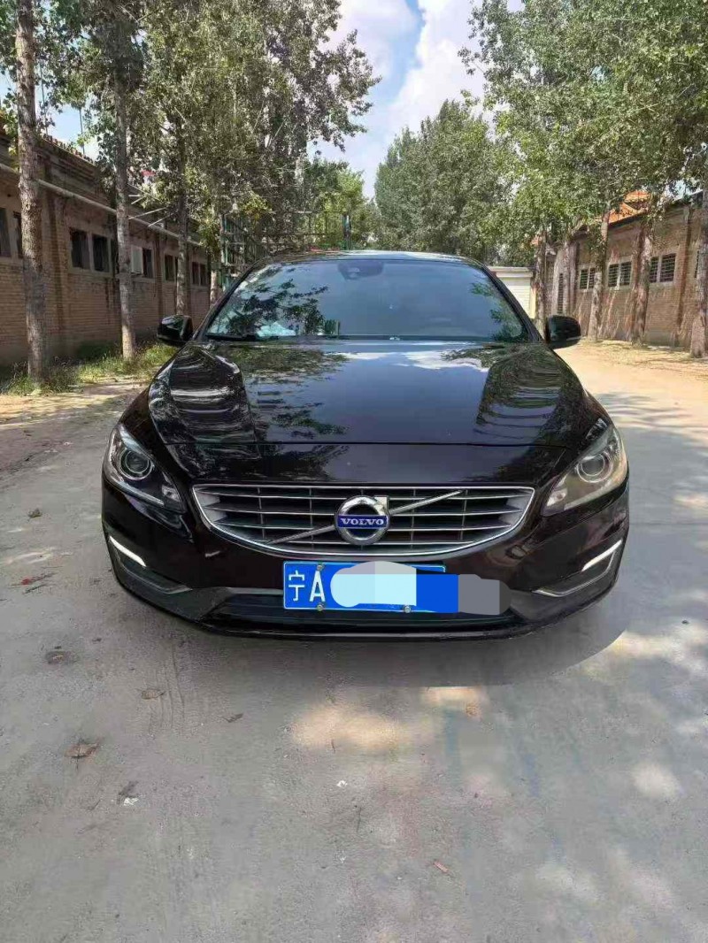 保定17年沃爾沃S60L1