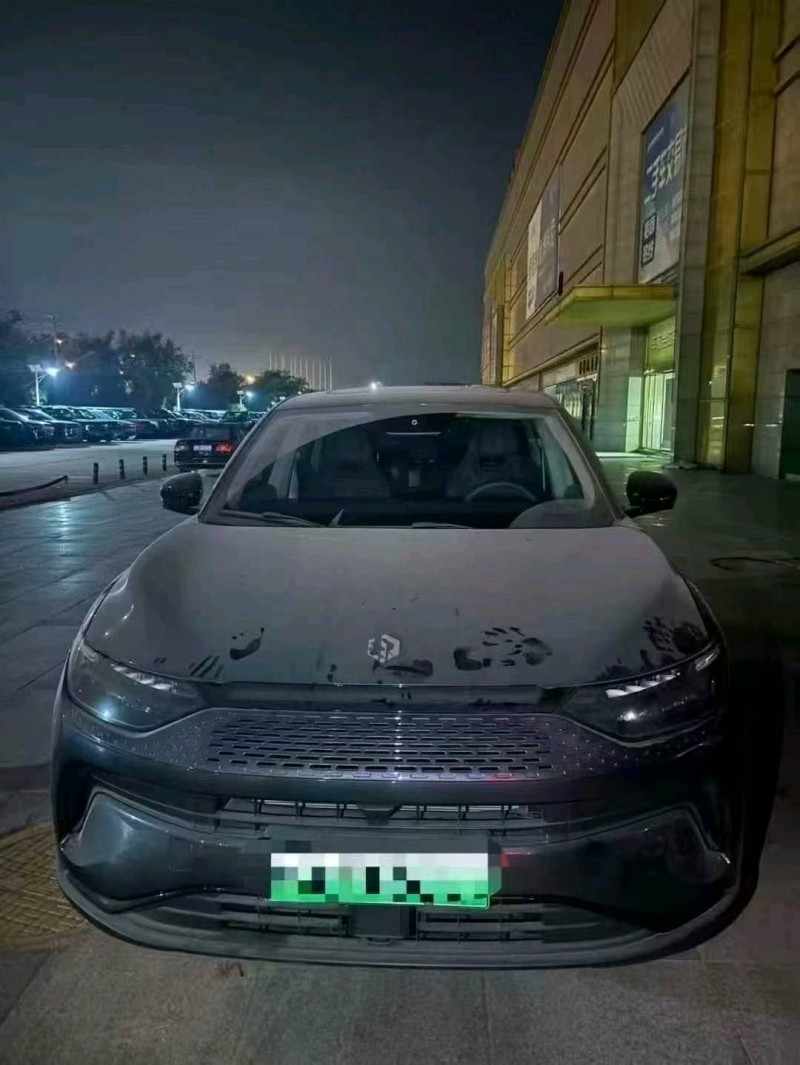 蚌埠24年零跑汽車C111