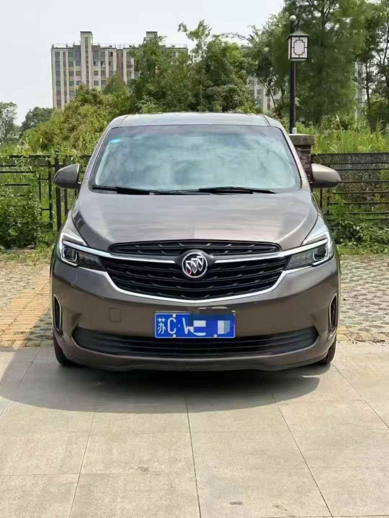 連云港20年別克GL81