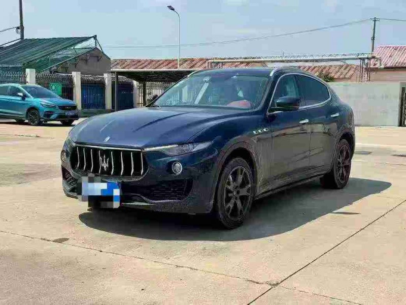 天津18年玛莎拉蒂Levante2