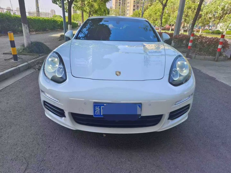 寧波15年保時捷帕拉梅拉1