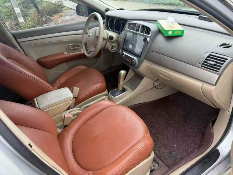 深圳16年日產軒逸4