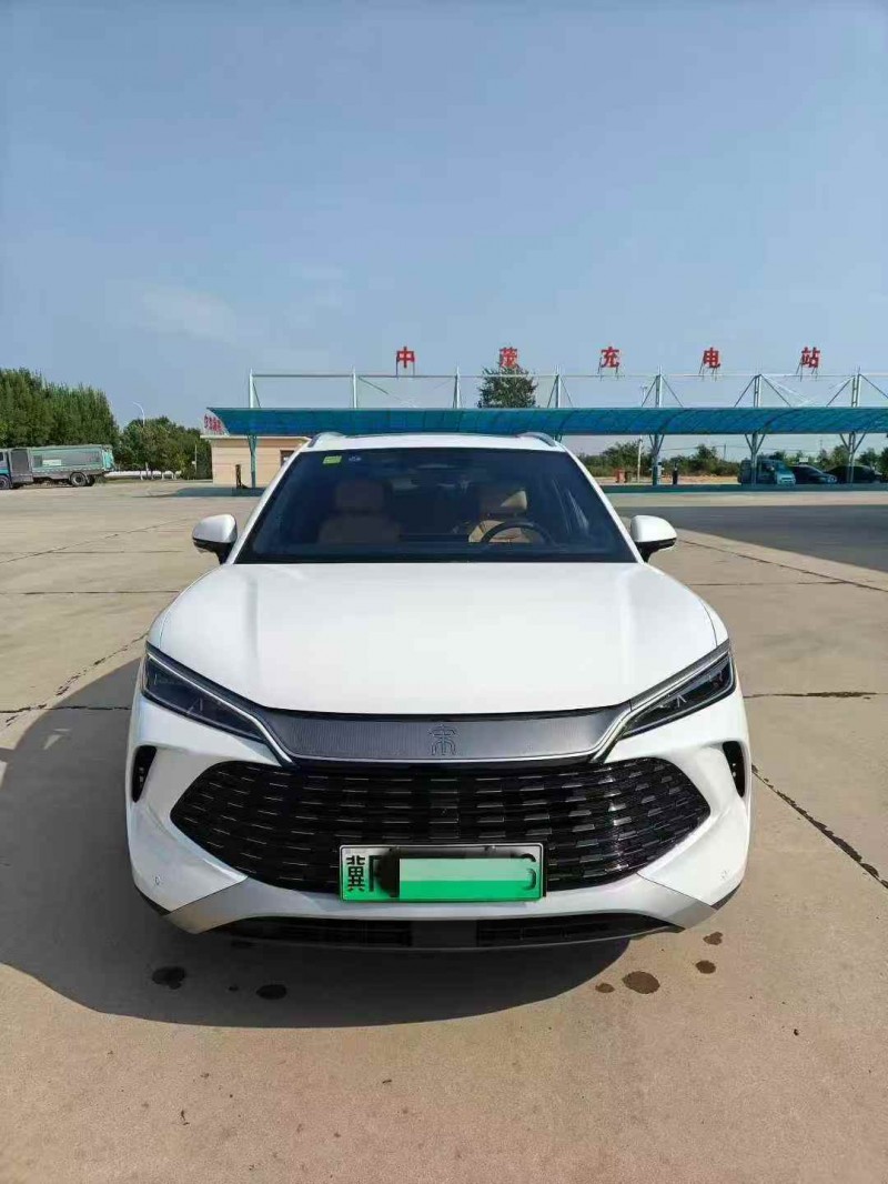 唐山25年比亞迪宋1