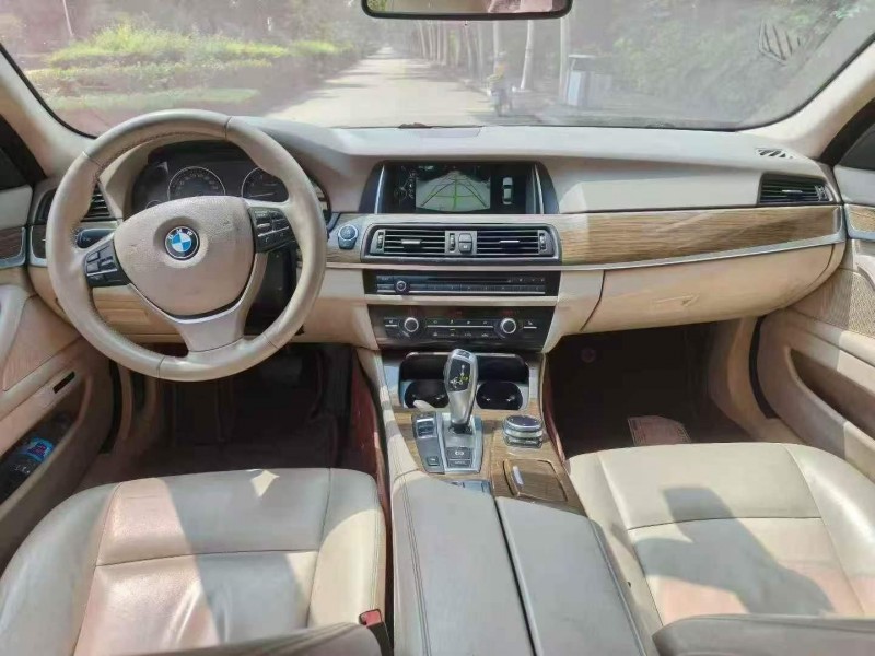 洛阳13年宝马5系4