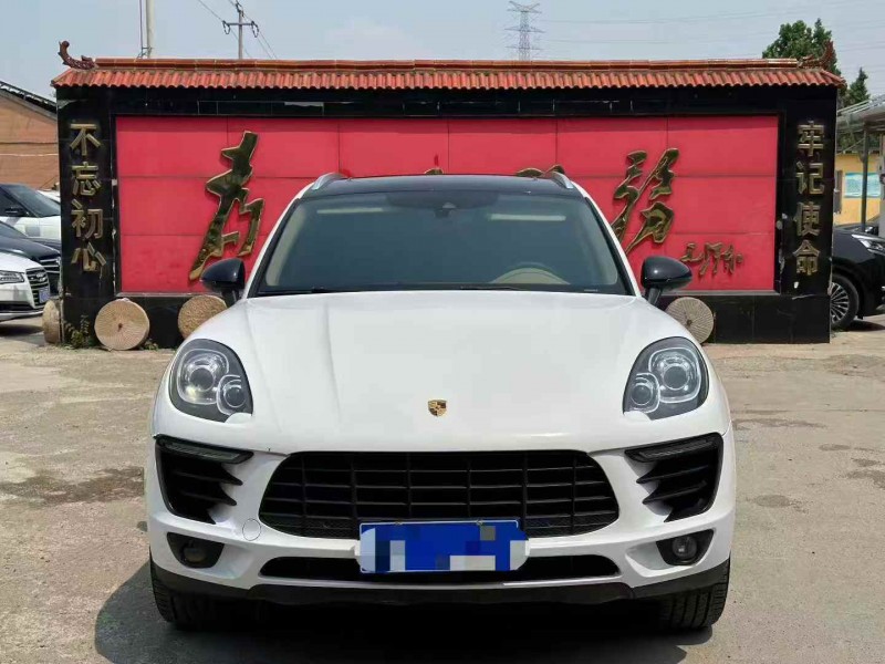 濰坊17年保時捷Macan1