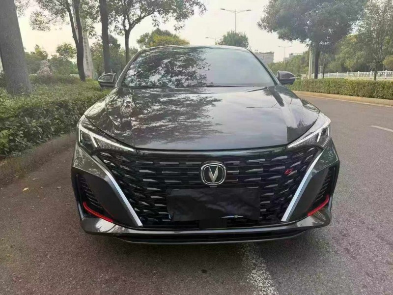衡陽24年長安汽車逸動1