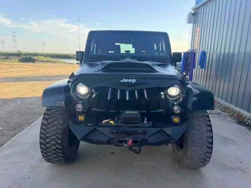秦皇島14年Jeep牧馬人1