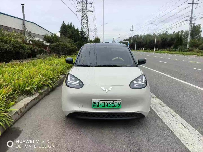 青島24年五菱汽車繽果1