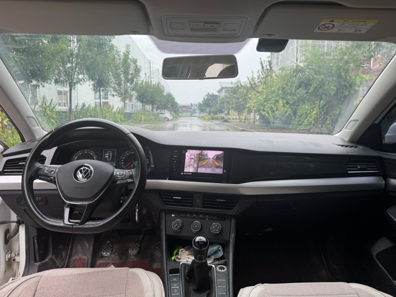 新乡21年大众宝来8