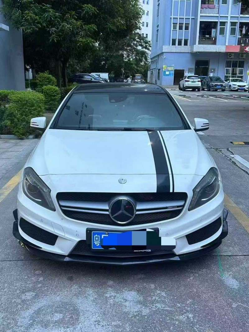 深圳15年奔馳CLA1