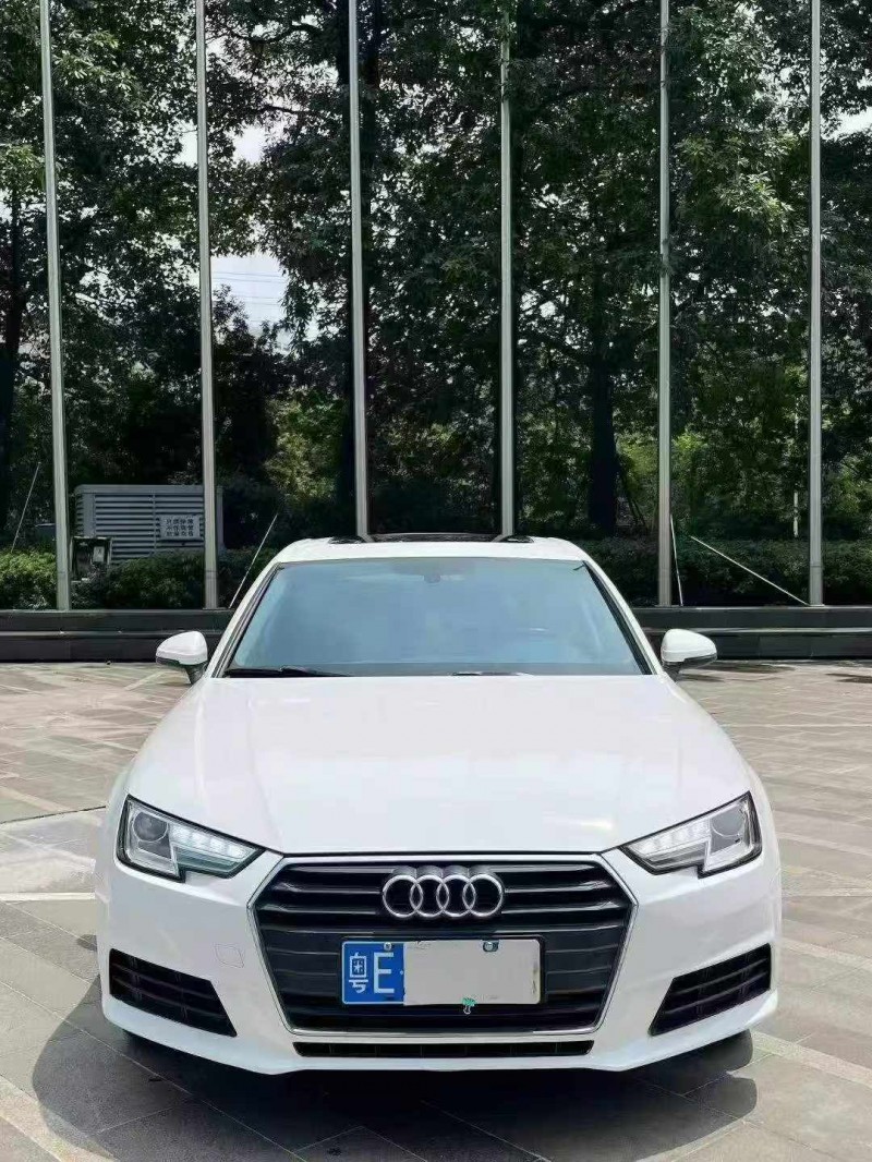 汕尾17年奥迪A4L1