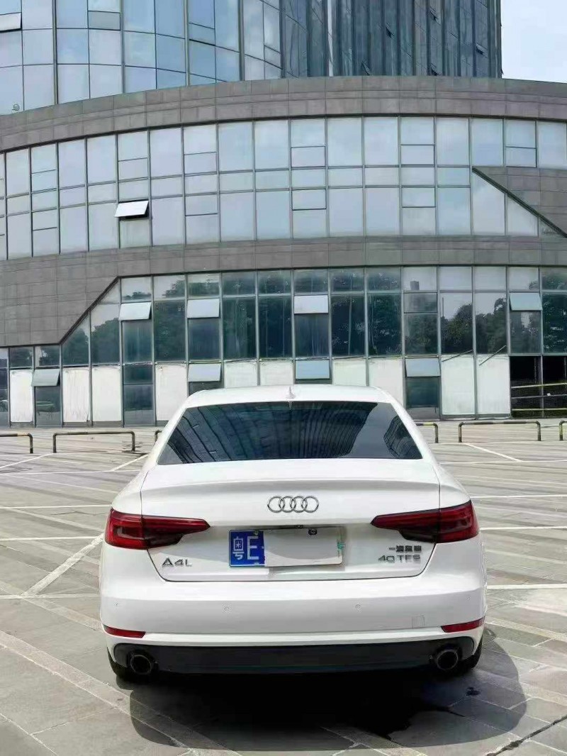 汕尾17年奥迪A4L9