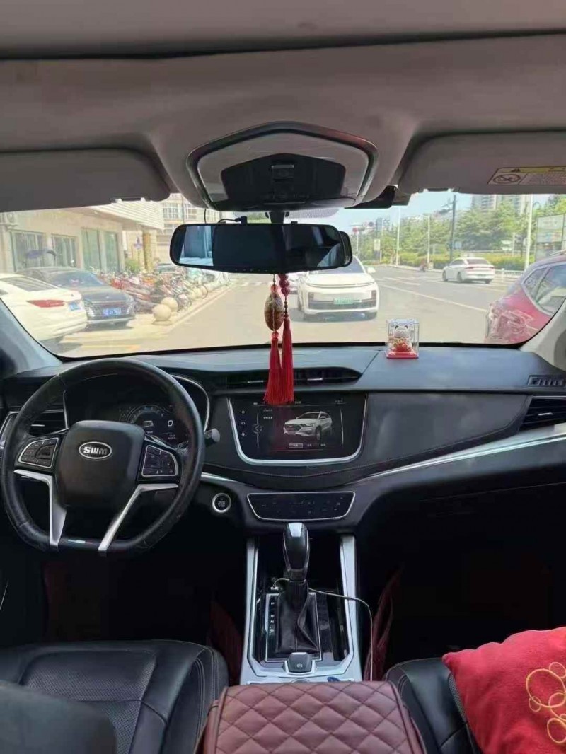 湖州19年SWM斯威汽车G014