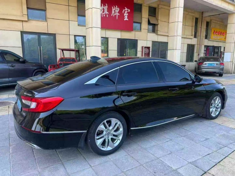 鹰潭18年本田雅阁7