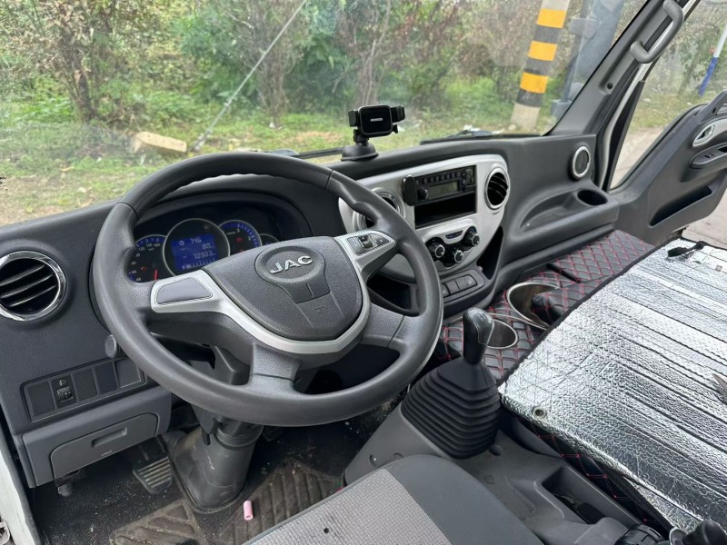 徐州20年江淮新骏铃6