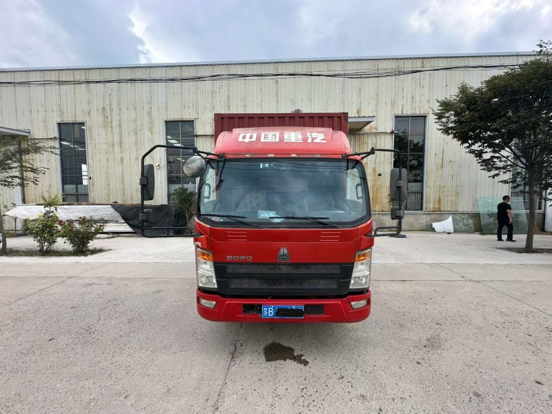 徐州19年卡車系列重汽豪沃1