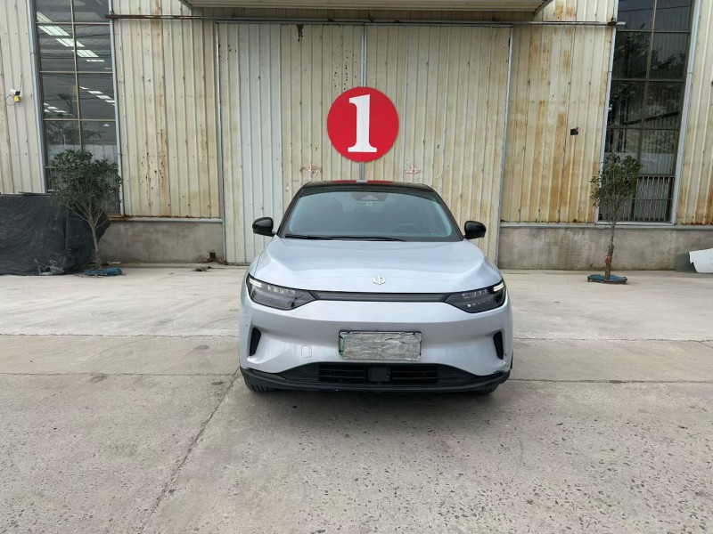 徐州23年零跑汽車C111
