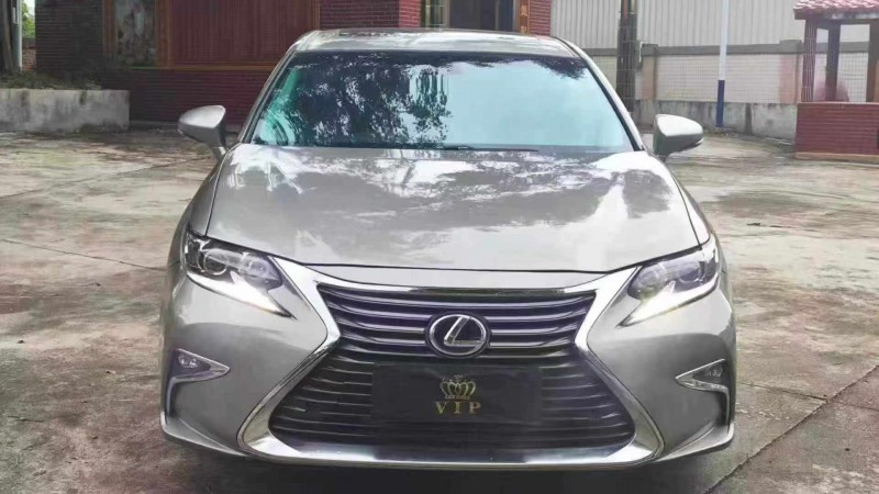 江门16年雷克萨斯ES1