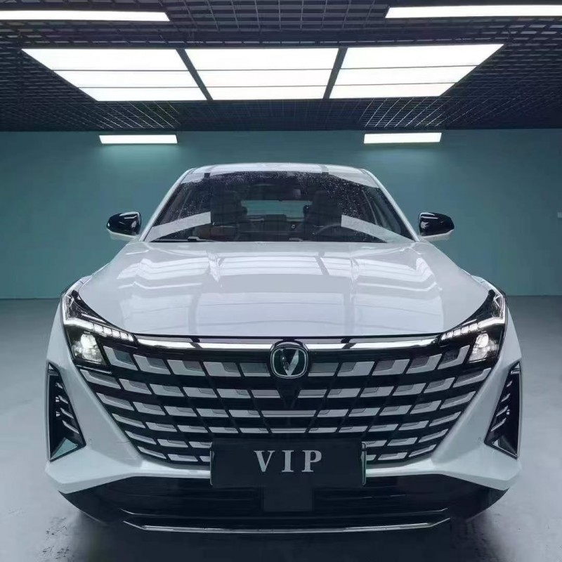 成都25年長安汽車UNI1